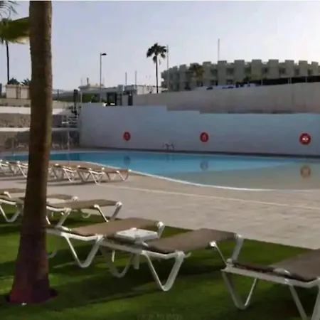 Pink 430 By Casas Cocodrilo * Playa del Ingles (Gran Canaria)