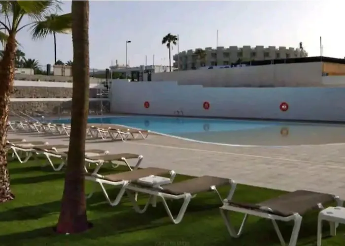 Pink 430 By Casas Cocodrilo * Playa del Ingles (Gran Canaria)